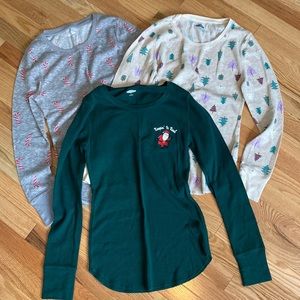 3 old navy thermal long sleeves